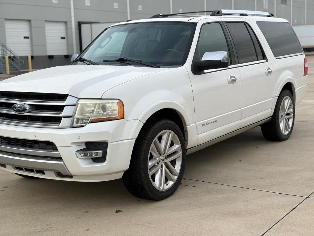 2016 Ford Expedition Platinum's photo
