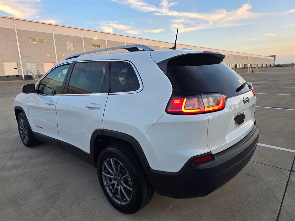 2019 Jeep Cherokee Latitude