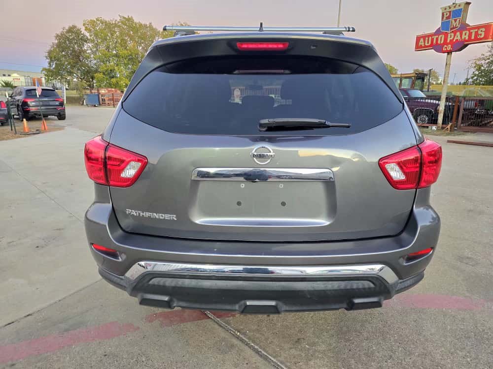 2018 Nissan Pathfinder S