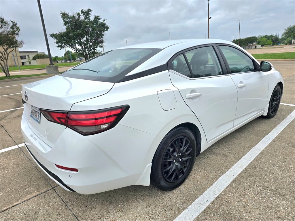 2021 Nissan Sentra S CVT's photo